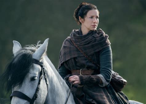 Download Outlander Season 3 Complete 480p TVBeastS Torrent .